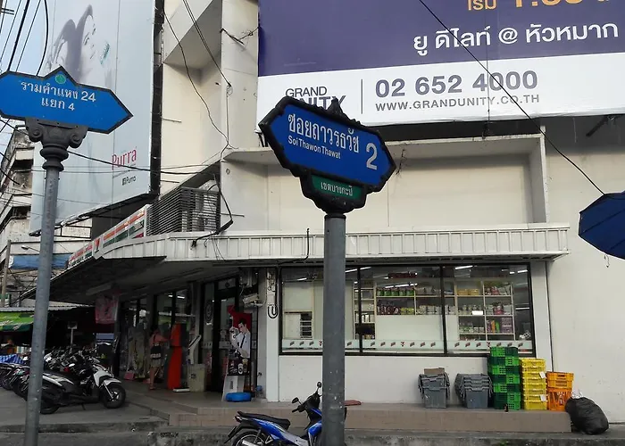 Win House * Bangkok